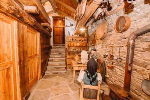 Hostal L'escola E Lou Mulin