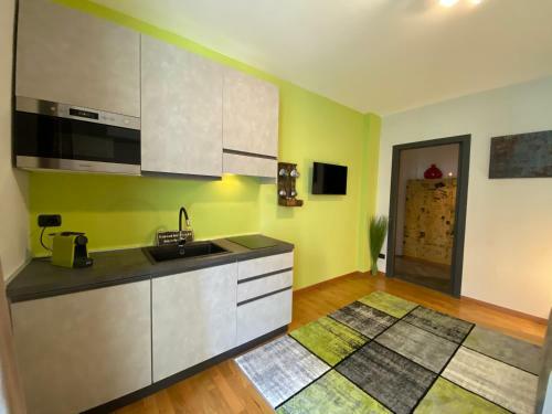 Spa Tiny Love Apartment Close To Milan-como-malpensa