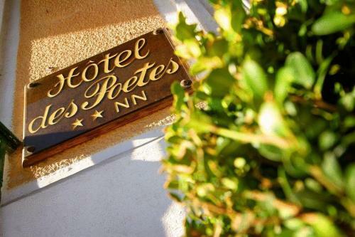 Hotel H�tel Des Po�tes Avec Garage Priv�