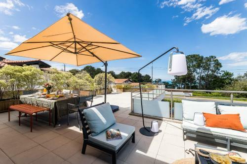 Tropical Keyweek Beautiful Architect Villa With Swimming Pool In Bidart
