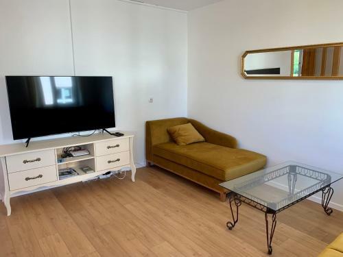 Apartamento K�niglich & Modern See- Und Zentrumsnah