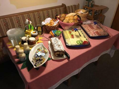 Hostal G�stehaus Bauer Am Golfplatz