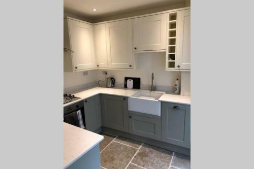 North View Cottage. Shaldon Village.