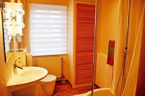 Apartamento Ferienwohnungen Unterm Reetdach Im