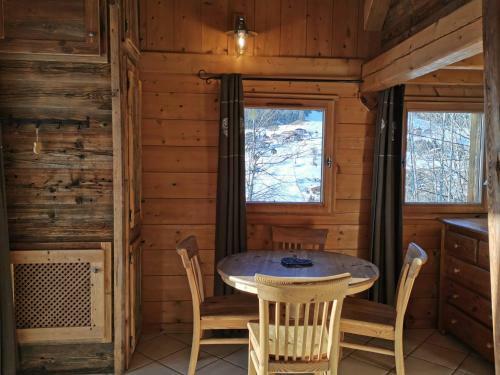 Petit Chalet Individuel De Caract�re