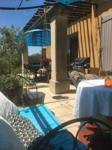 Maison De Famille Au Coeur Du Luberon