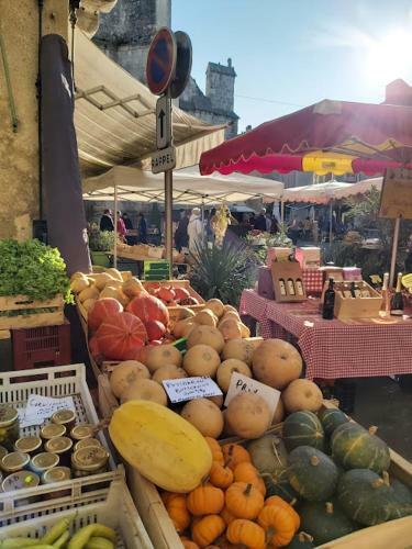 La Perigourdine de Jurmilhac, Exclusive Country Hamlet