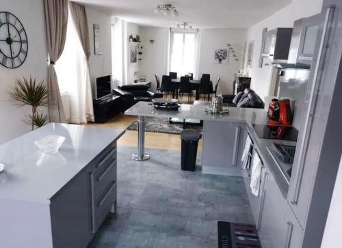 Apartamento Appartement de 4 Chambres Avec Wifi A Hauts de Bienne