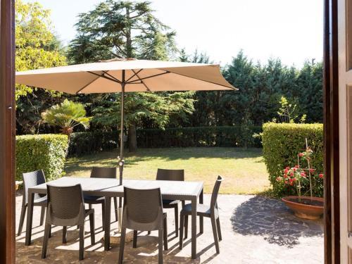 Rustic Holiday Home Near Cortona With Private Swimming Pool