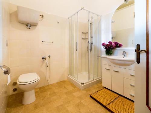 Rustic Holiday Home Near Cortona With Private Swimming Pool
