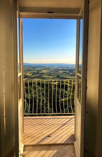 Cortona: Uno Sguardo Sull'infinito