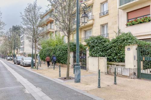 Apartamento Joli Studio Avec Jardin - Neuilly � 2 Min De Paris