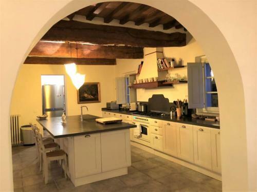 Inviting Villa At Cortona With Private Fenced Garden