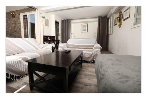 Maison D'exception Au Coeur De N�mes Le Onze