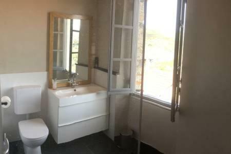 Lovely Renovated Apartment Near Dolcedo