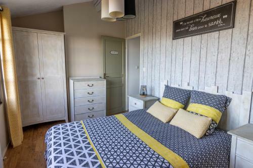 Maison Chaleureuse-grand Jardin-proche Saumur