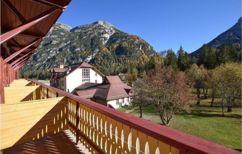 Beautiful Apartment In Dobbiaco With Sauna
