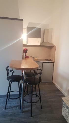 Apartamento Agr�able Studio Plein Centre Ville