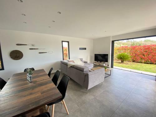 Belle Villa Avec Piscine - Clim - 8 Personnes