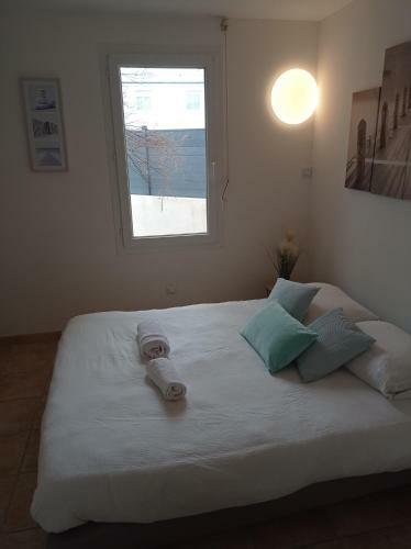 G�te L ' Escale 300 M � Pied Des Plages