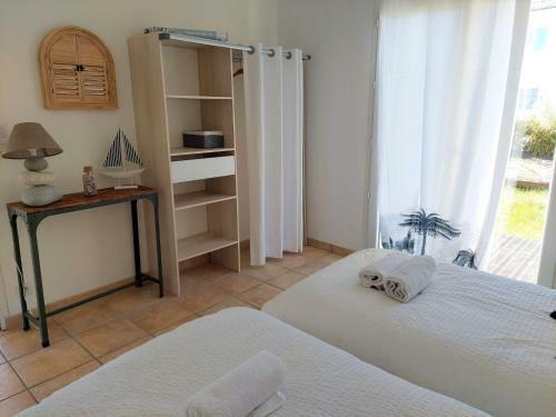 Holiday Home With Jacuzzi Close To The Beach