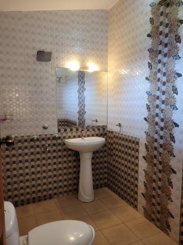 Hostal Triple J Inn