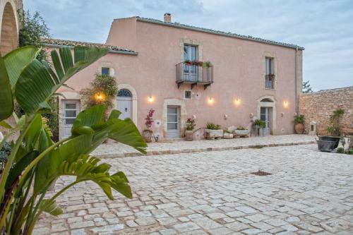 Agroturismo Terre Di Cavalusi Relais
