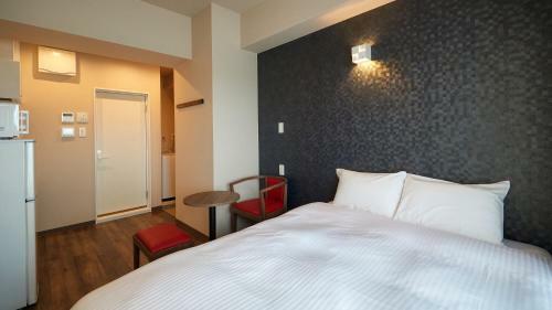 Hotel New Normal Condo In Naha Airport