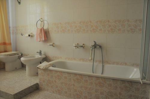 Hostal Affittacamere Sa Bratza Vacanze
