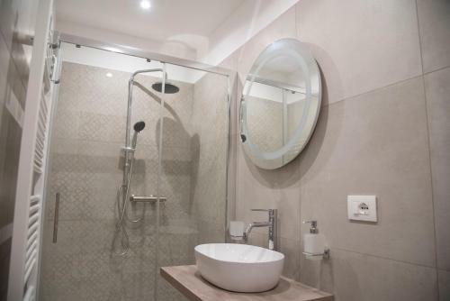 Hostal Dimora Domese