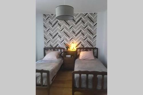 Apartamento Appartement Chaleureux De 82m2 Proche De Vulcania