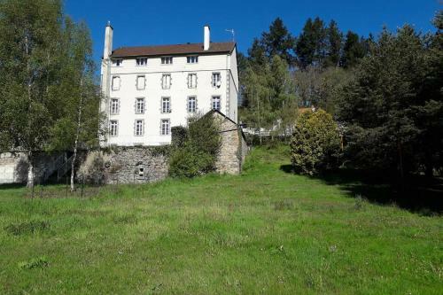 Apartamento Appartement Chaleureux De 82m2 Proche De Vulcania