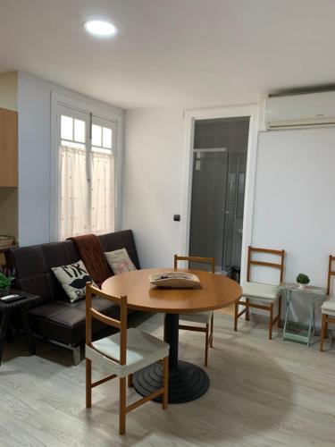 Apartament Via De L'imperi Rom�