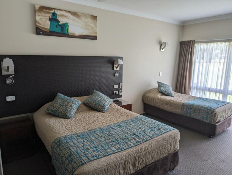 Australian Homestead Motor Lodge