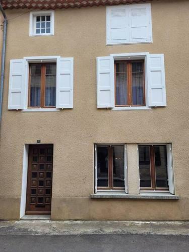 Grande Maison Au C?ur Du Village De Puivert