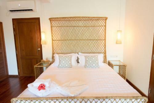 Bed & Breakfast Lakeview Lodge Ngapali