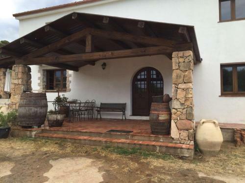 Bed & Breakfast Domo De Enas