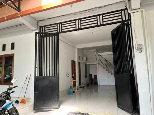 Pondok Anggoro 2
