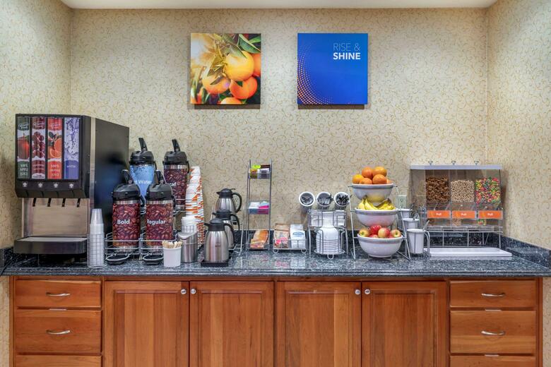 Hotel Comfort Suites Eugene