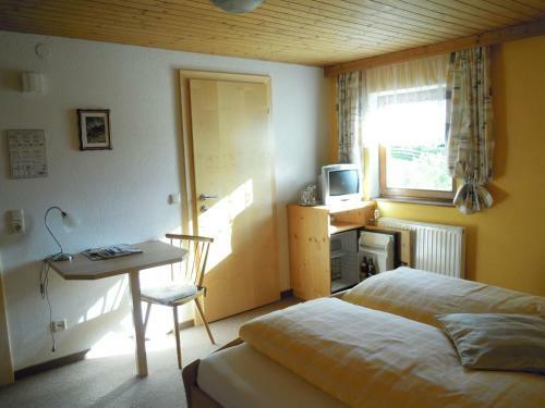 Apartamento Ferienhaus H�chh�usl