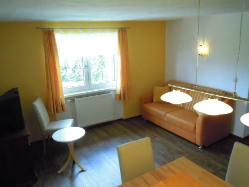 Apartamento Ferienhaus H�chh�usl