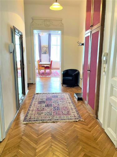 King Apartments | Contactless Check-in