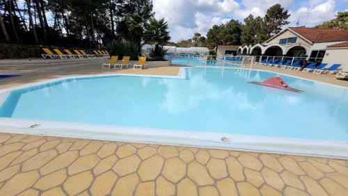 Belles Vacances En Bord De Mer Dans Camping 4 Etoiles