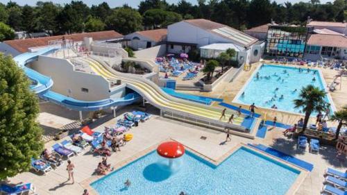Charmant Mobile-home 6 Personnes - Camping 4*