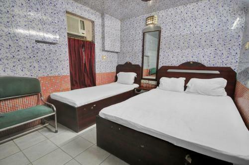 Hotel Spot On 82464 Gulistan Guest House