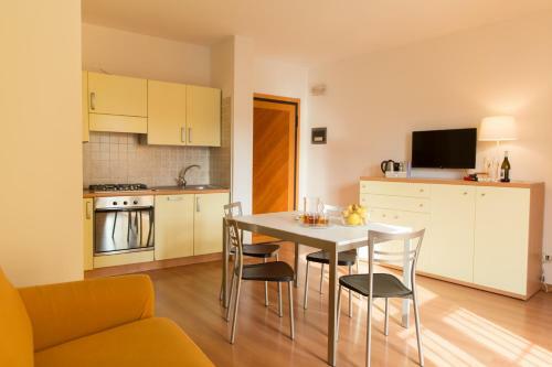 Divian Apartments