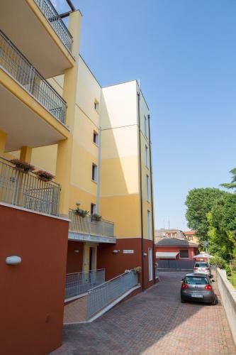 Divian Apartments