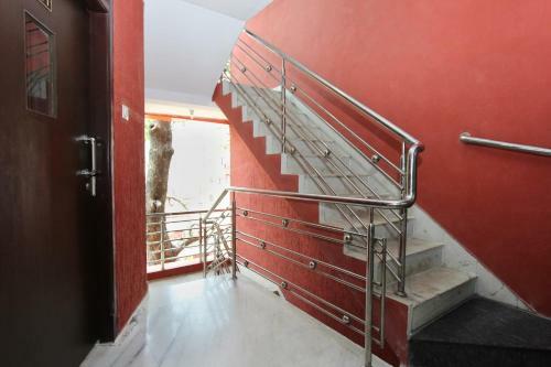 Hotel Oyo Flagship 9036 Silver Nest