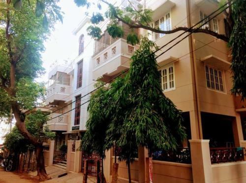 Apartamento Das Gro�e Rosa @ Shibani's Corner, Brookefields