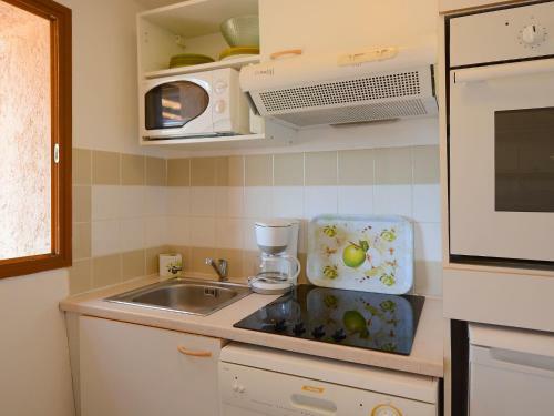 R�sidence Alba Rossa, Serra-di-ferro, Accommodation With Terrace Or Balcony